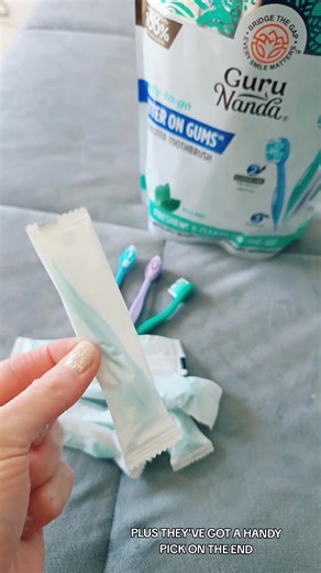 🦷These ready to go toothbrushes are so simple and make it easy to practice good oral hygiene care out on the go whether or not you're camping or traveling! They're prepasted with fluoride free toothpaste and have a pic on the end and made with recyclable plastic. Check them out here. Use discount code Larlo15 for 15% off https://gurunanda.com/products/ready-to-go-brushes-70-count #oralhygienetips #oralhealth #OralCare #ToothBrush #dentalhygienist #whiterteethnaturally #oralhygiene #dental #heal