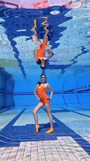 Hopping on this TikTok dance trend…underwater!