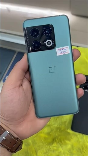 OnePlus 10 pro #music #s22ultrareview #iphone14pro #unboxing #shorts #viral