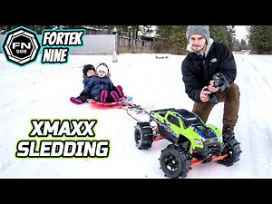Traxxas Xmaxx 8S Sledding