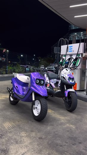 Urban Riders on Instagram: "BWS 70cc big bore or PGO 110 🛵💨 Two completely different setups, same scooter energy. Which do you prefer? 🔥 🎬 @_sm_daniel @ross.w.s #yamahaBWS #bws70 #pgo #prebug #2stroke"