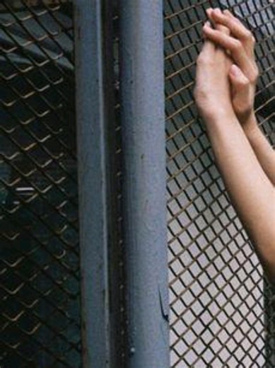 𖦹🍀୭𝑳𝑰𝑺𝑨 ˚. ᵎᵎ｡🧷1Ꮶ (@lisanova.tr) adlı kullanıcının eğer rahatsız oluyorsanız - nur ile oluşturduğu videoları