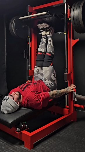 Vertical Leg Press Machine💪 ⭐ @wk_trainer 🔥 | gymequip.eu