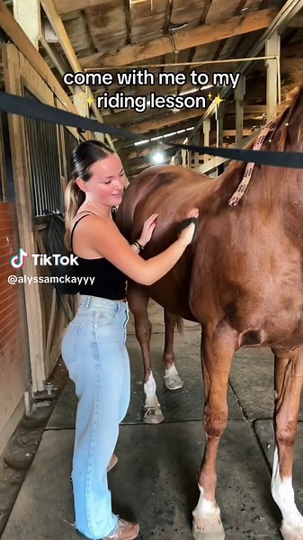 Improving Trotting Skills and Learning a Barrel Pattern on Horseback