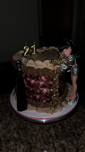21st Drunk Bratz Cake for Desiree Montoya