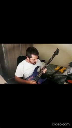 Improvising on a Led Zeppelin song #ibanezguitars #dimarzio #bosseffects #bossgt1 #ledzeppelin