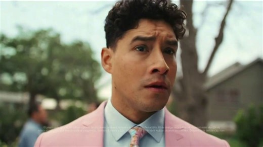 JCPenney TV Spot, 'Aún no es doctor: J. Ferrar Suit'