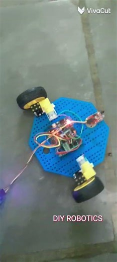 accident avoiding robot #robot #robotics #arduino