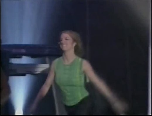 james on Instagram: "12/14/1999 - Nickelodeon “Big Help” Concert Video Package . . #britneyspears #1999 #nickelodeon"