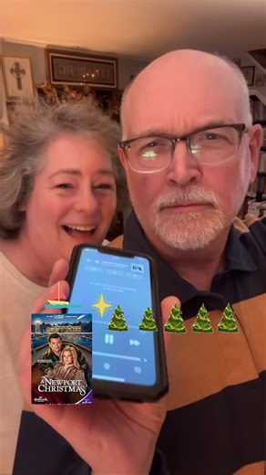 Mᴀʀʏ Lᴇɴᴀʙᴜʀɢ | ᴀᴜᴛʜᴏʀ on Instagram: "Christmas 2025 Movie - Review #13 ✨🎄A Newport Christmas 🎄✨ This movie just stole our hearts, our cocoa, and possibly our will to watch anything else this season. FINALLY — our first 2025 FIVE TREE MOVIE 🌲🌲🌲🌲🌲 (yes, cue the snow flurries and applause)! This one hits all the Hallmark high notes — great writing, swoon-worthy acting, stunning costumes, and the kind of magical plot twist that’ll have you clu