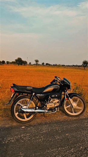 SPLENDOR BIKE LOVER 😘🥰#shortvideo #explore #viralvideo #youtubuer #explore #shortvide