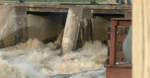 Neighbors prepare for potential flooding along White River near Hesperia Dam