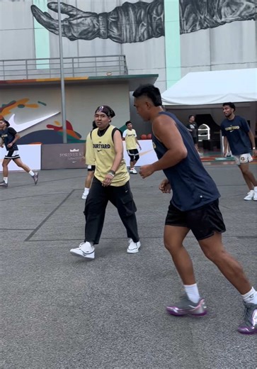 7 months post-op ACL surgery🩼 grateful for another chance & for every step on the court🙏 rebuild contineus… #aclinjury #aclrehab #basketball #kneeinjury #rebuildseries