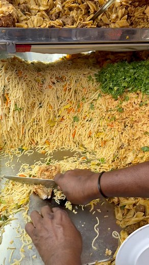 12M views · 65K reactions | Delicious Chicken Noodles - Bengali Street Food #reelsfb #reels #viral #fbreels #streetfood | Street Food Finder | Facebook