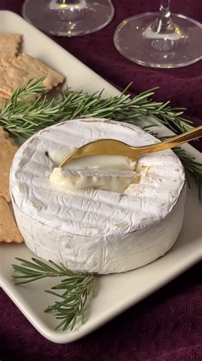 Need a divine cheese to put your charcuterie board on the next level? One of our go-to picks for centerpiece cheese is the Quinta soft-ripened cheese from @pointreyescheese. Warm it up for 30 minutes in a low oven and enjoy every decadent spoonful. If you need help selecting items for your cheese and charcuterie board, our Market staff are happy to provide recommendations and wine pairing accompaniments. #SavorTheSeason | Bi-Rite Market | Facebook