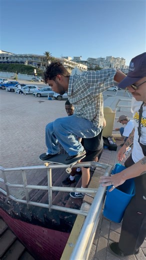 Session Skateboarding Magazine on Instagram: "We went down to Port Elizabeth to stack some footage for an upcoming project. Here's a lil phone edit. Thanks to these choms for making the trip happen: @_digitaldrew @_iamthalente @lazyturtlejuice @ethan_cairns___ @justuskotze @shiffmanator @brands_valjalo"