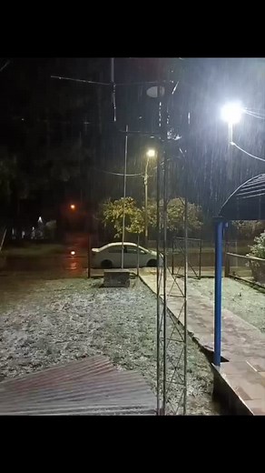 ROMERAL / LOS QUEÑES A esta hora comienza a nevar en sector de Los Queñes | La Voz De Curicó