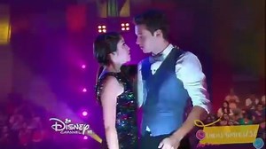 Matteo y Luna se besan en la competencia 😁💞 El primer beso Lutteo lo tiene todo romanticismo tristeza asombro enojo de mis favoritos😍👏👏💖 | SOY LUNA POR SIEMPRE