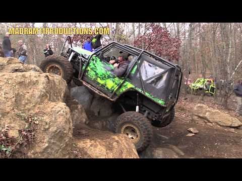 WORLDS SLOWEST CRAWLING SUZUKI SAMURAI