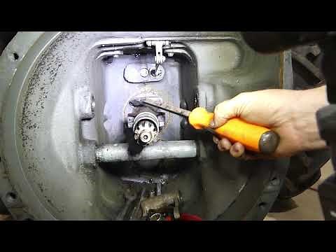 How to Replace your Ferguson TE20 Front Gearbox Seal.