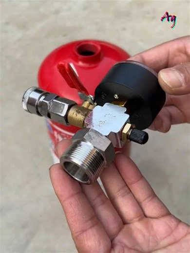 Old Fire Extinguisher Turns into a Handy DIY Air Compressor | A&G Gallery
