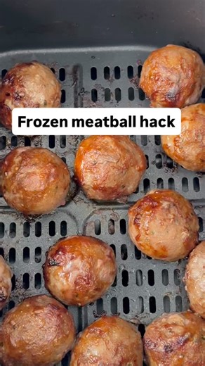 My hack for cooking frozen meatballs that taste fresh! Comment “recipe” and I’ll DM you the recipe right this second or click the link in my profile OR save the post below. PS- this works with any frozen meatballs! https://thebigmansworld.com/frozen-meatballs-in-air-fryer/ #frozenmeatballs #meatballs #cleansweetscookbook #f52grams #airfryer #airfryerdinner #highprotein #airfryerrecipe #ketorecipe #lazyketo #wholefoods #thebigmansworld | The Big Man's World