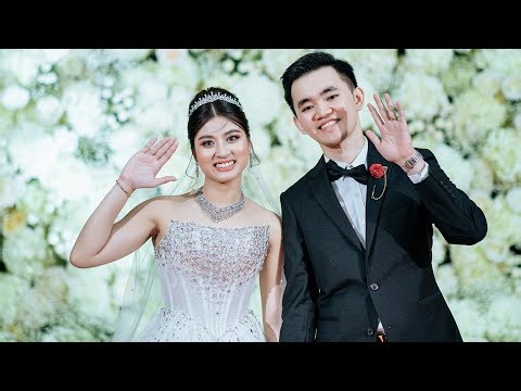 Officially become Mr & Mrs. Our wedding day at BMC. 👰🏻‍♀️🤵🏻💕✨