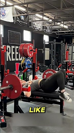 You should always get a spotter when you're training😱!