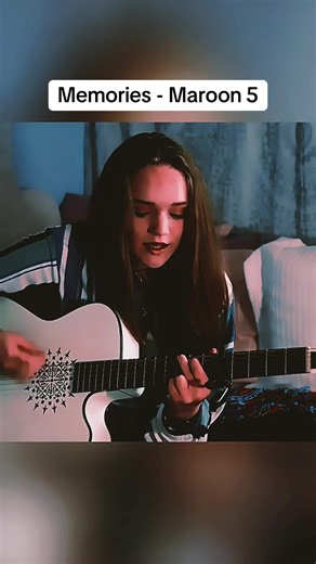 Memories - Maroon 5 cover Sapphire #memories #maroon5 #cover #singing #guitar