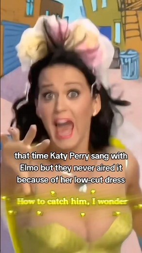 Katy Perry sang with Elmo 😂
