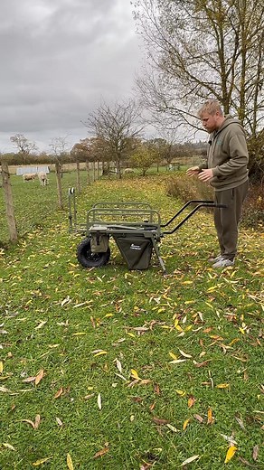We have another new product! These uk made high rise bars are a fantastic addition to your barrow making it a lot easier to pick up and push. Super easy to fit, available in 2 sizes which pretty much covers most barrows on the market 🤩 | UK Barrow Conversions