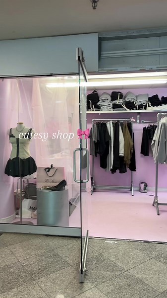 Acubi Fashion: Shop Kawaii Styles and Cute Clothes