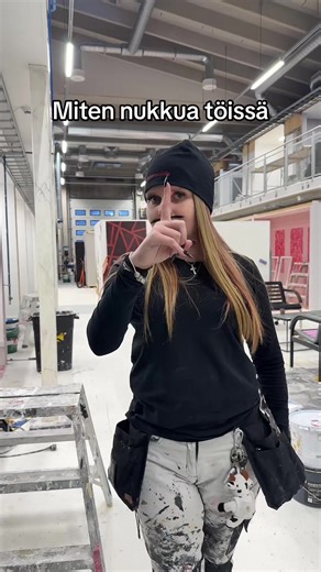 How to Sleep at Work: Tips for Quick Naps