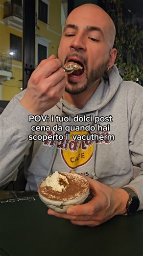 Fast & Fit | EMS training ⚡ on Instagram: "Eh sì, hai capito bene. Puoi prendere un tiramisù dopo cena e non sentirti in colpa. Con il #vacutherm puoi consumare oltre 1000 Calorie in soli 25 minuti — l'equivalente di circa due porzioni di un #tiramisu al ristorante. Scrivimi TIRAMISÙ in DM se vuoi concederti un piacere senza che finisca su pancia e fianchi. #vacuthermseregno #vacufit #vaculab #seregno"