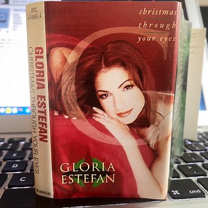 Gloria Estefan - Christmas Through Your Eyes
