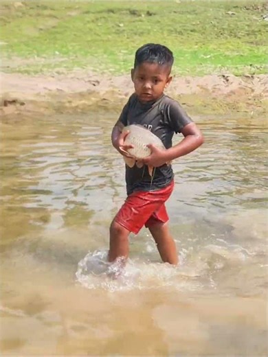 Amazing Boy Catching Fish By Hand #fishing
