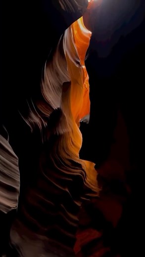 💡FAQ about Antelope Canyon Get detailed answers to questions about Antelope Canyon: 🙋🏻‍♀️WHERE IS THE LOCATION? 🙋🏻‍♂️It’s in Page, AZ 🙋🏻‍♀️CAN I GO TO ANTELOPE CANYON BY MYSELF? 🙋🏻‍♂️No, the Antelope Canyon is protected by the Navajo Parks and Recreation and only authorized tour companies can take visitors to the canyon. 🙋🏻‍♀️DO I NEED RESERVATIONS? 🙋🏻‍♂️Yes, with passenger limits it is best to have a reservation before arriving in Page, AZ. 🙋🏻‍♀️CAN I TAKE MY PET? 🙋🏻‍♂️no pets 
