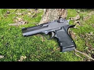 Desert Eagle L5 From Magnum Research. An Excellent 44 Magnum Semi Auto.