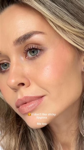 Kate|Content creator |UGC on Instagram: "Smooth. Shiny. Never sticky🤍 @yslbeauty #makeup #makeuptutorial"