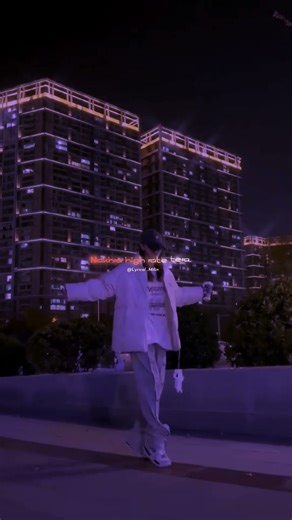 Kamar teri left right Hallee 😘😉#trend #love #lyricalzone #viral #new #popular #lyrics #shorts