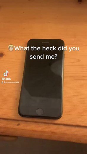 It cleans everything 🧼 #screenclean #screenmate #tiktokmademebuyit #screencleaner #iphonegadget