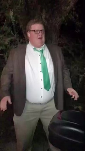 Melissa McCarthy Portrays Iconic SNL Character Matt Foley in Hilarious Halloween Sketch