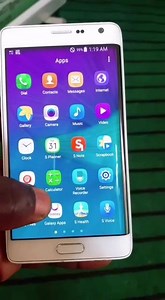 Samsung Galaxy note edge 😊 👉Camera :16 Mpx 👉Simple capteur 👉Taille d'écran :5.6 pouces 👉Définition :2560 x 1600 pixels 👉Processeur: Qualcomm Snapdragon 805 👉Mémoire vive : 3 Go RAM 👉Batterie 3000mAh 👉Numéro 690823345 ☝️Prix 50mil 😍 | Mr solde