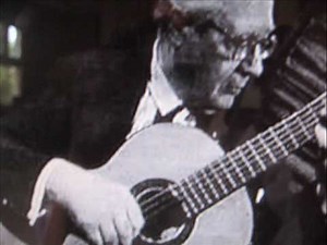 Andres Segovia Plays Capricho Arabe by Francisco Tarrega - Classical Clips