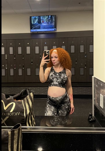 Gentle Pregnancy Stretches for Comfort and Wellness