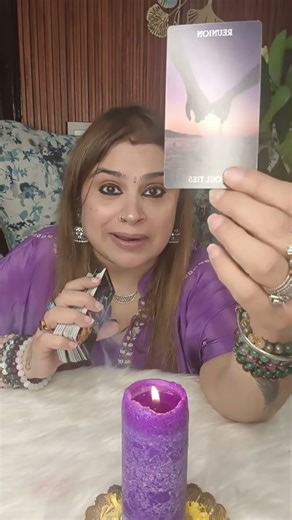 Cards nikalne se pehle hi maine bol diya – reunion… aur jab cards khule, toh har Reunion hi reunion.