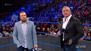 5 fan chants you might have missed during WWE SmackDown (December 19th, 2017)