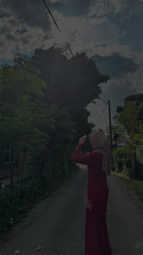 f i y a (@fiyaazx)’s videos with original sound - f i y a