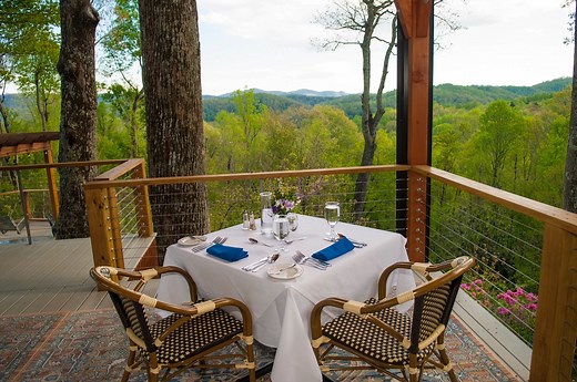 #1 Saluda's Restaurants | Fine Dining at Newman's Restaurant