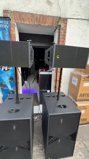 Sistema de audio Melo sistema lineal Match110 y Subwofer match218 equipo ideal para 350 personas uso para grupo en vivo, Di, banda etc mayor información 5541178640📲📲 contamos con envío a todo México🇲🇽 Melo Sound of Music 🇲🇽 | ElectroMania Toluca